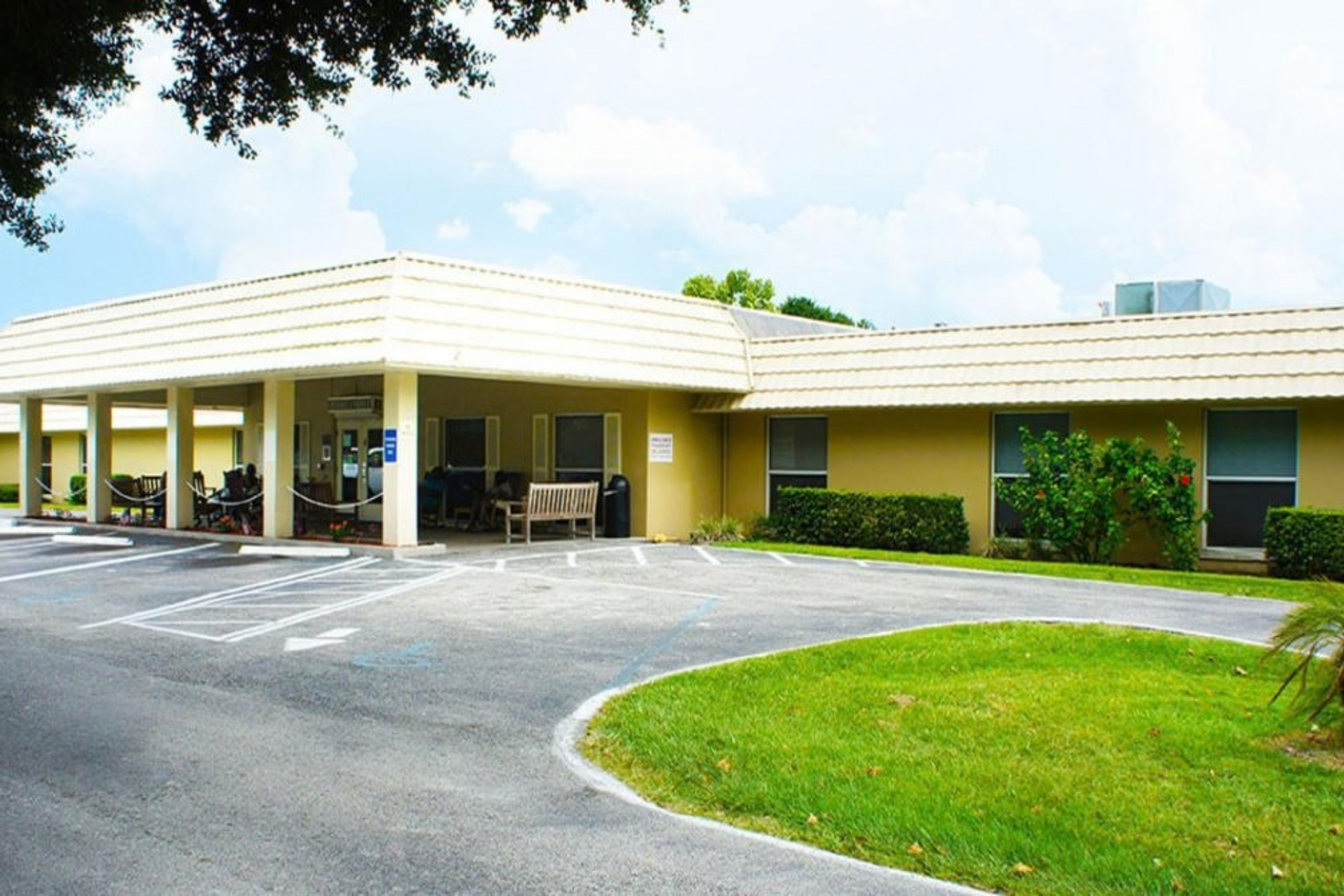 Exterior entrance of Bartow Center.